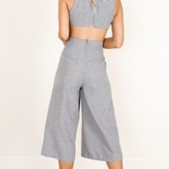 Showpo Wide-Leg jumpsuit - Picture 3 of 10